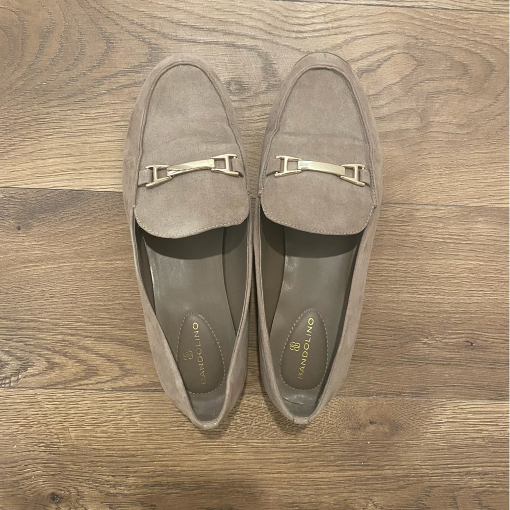 Bandolino Slip ons. Size 9